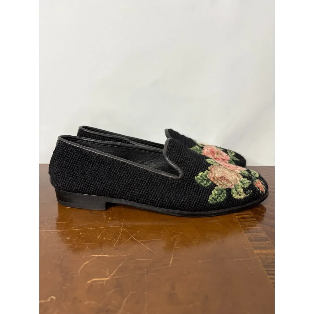 The Larkspur Collection Needlepoint Loafers Black Floral Rose Flats Women Size 7